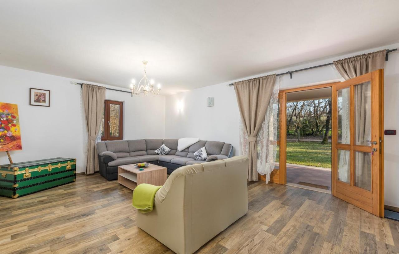 Villa Mirabella Umag Exterior foto