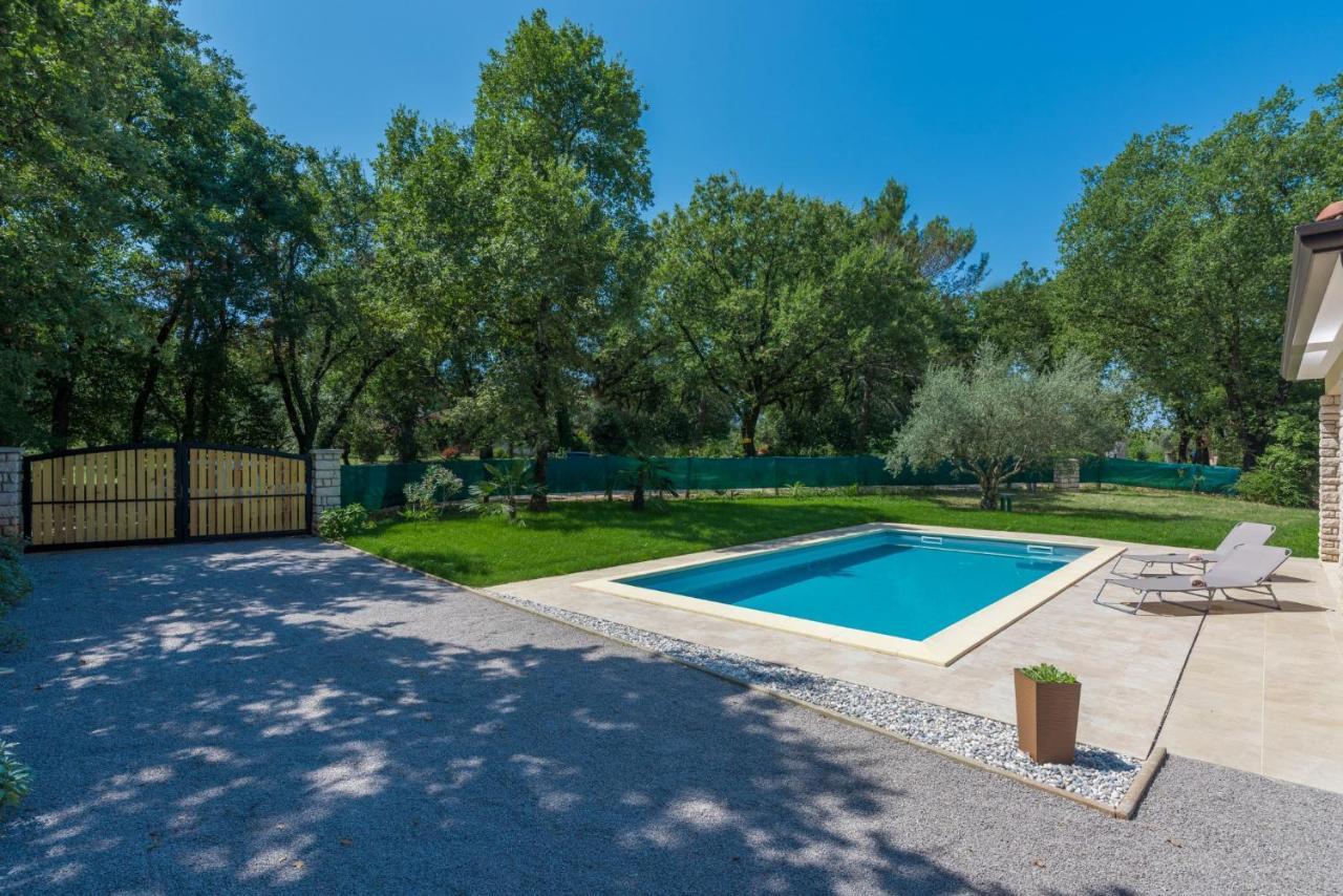 Villa Mirabella Umag Exterior foto