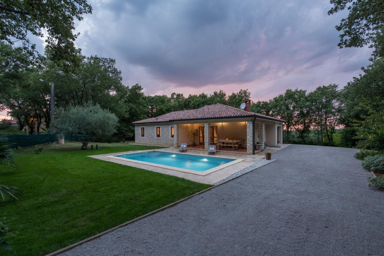 Villa Mirabella Umag Exterior foto